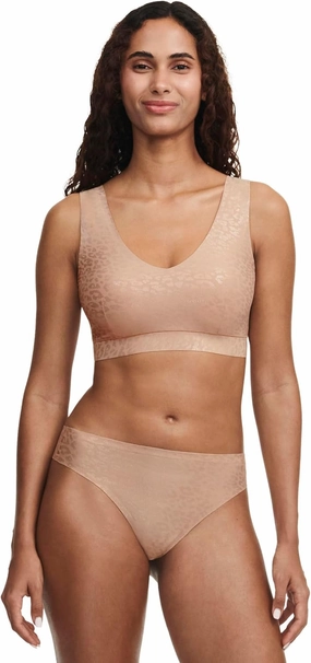 Chantelle Women's Soft Stretch Padded V-Neck Bra Top
