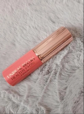 CHARLOTTE’S UNREAL BLUSH HEALTHY GLOW STICK PEACHY GLOW