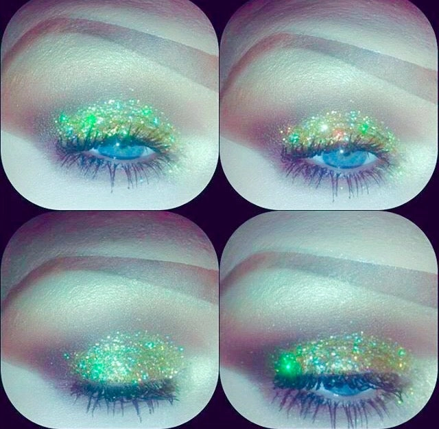 ELECTRIC LIME! *UV* Chunky Iridescent Glamdoll Glitter