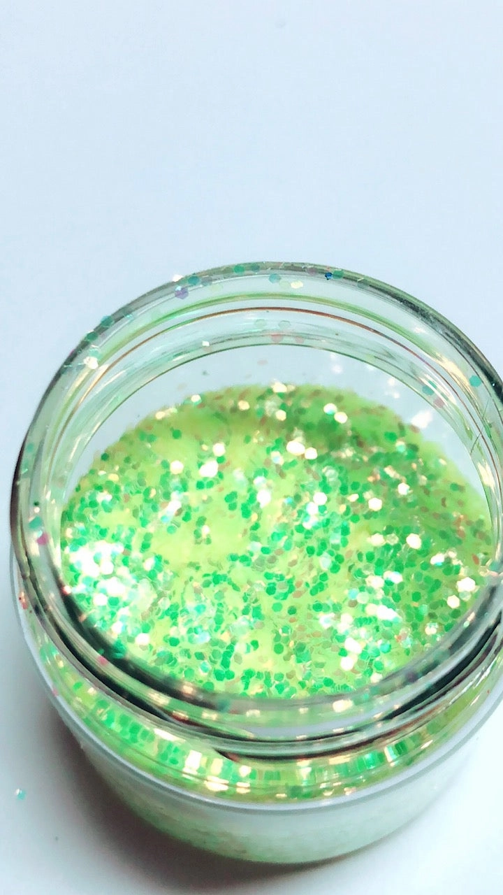 ELECTRIC LIME! *UV* Chunky Iridescent Glamdoll Glitter