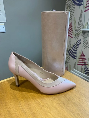 Emis Blush Shimmer Bag