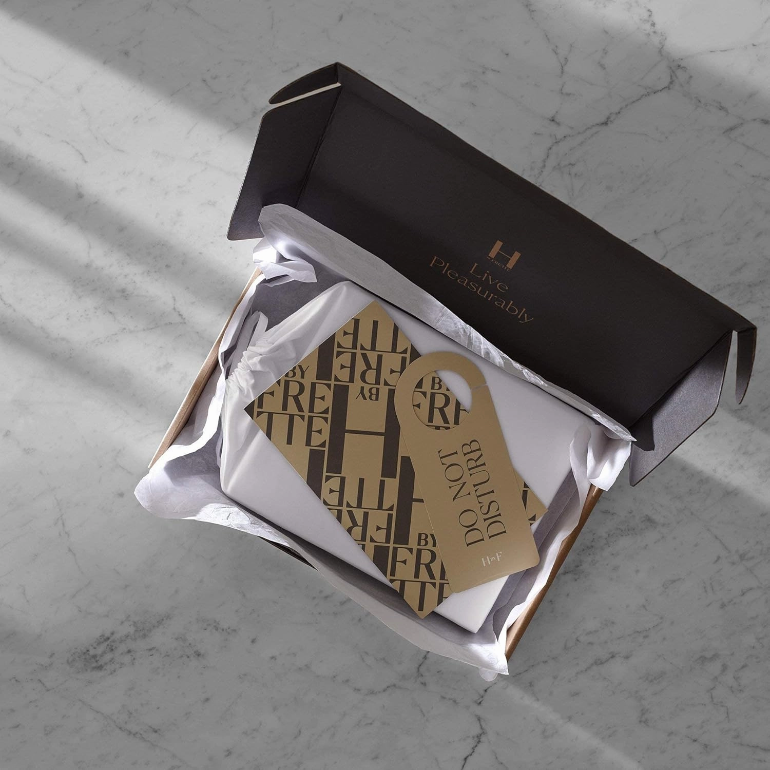 H by Frette Sateen Fitted Sheet (California King) - Luxury All-White Fitted Bed Sheet/Soft, Silky and Lustrous / 100% Long-Staple Cotton