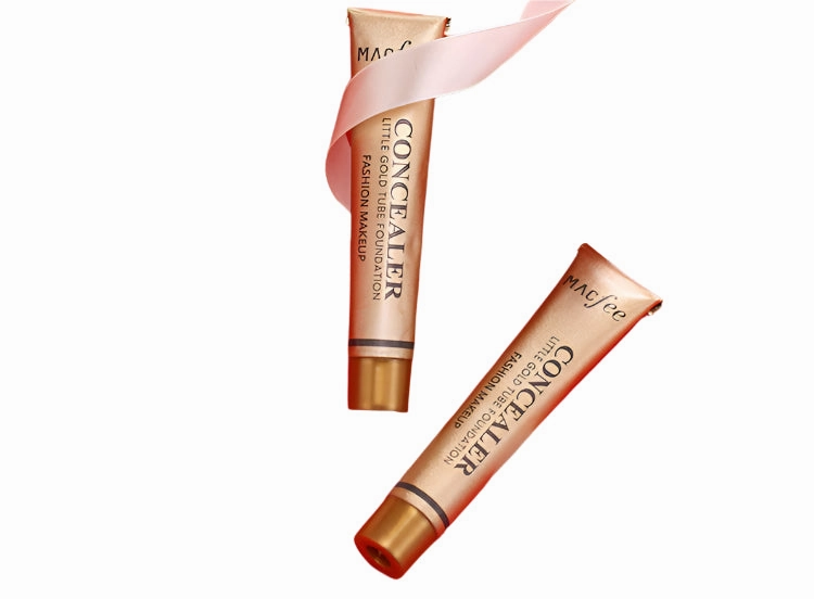 Liquid Foundation Concealer – Lightweight & Waterproof
