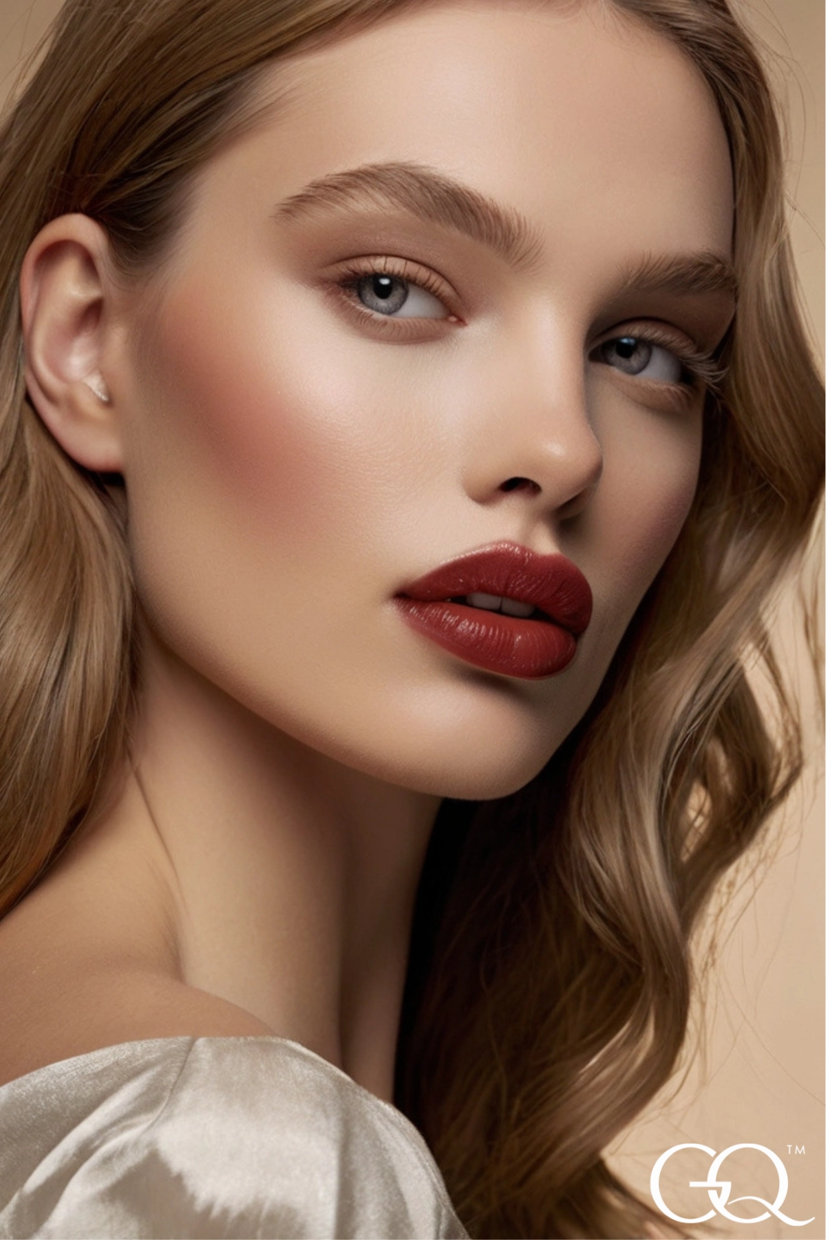 Luxury Cream Lipstick - Lustrous Latte (3.4g) | GLOWNIQUE