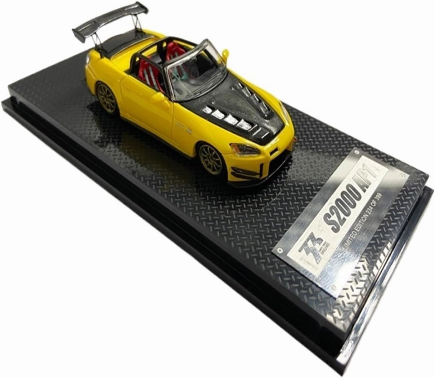 Metal Vehicles Toys 1:64 for Honda S2000 High Tail Convertible Yellow Resin Car Model Miniature Vehicle Indoor Ornament Home Or Office Décor