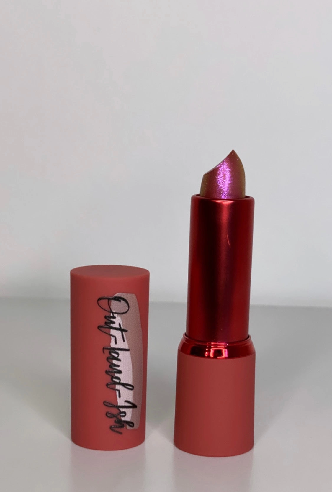 Metallic lipstick