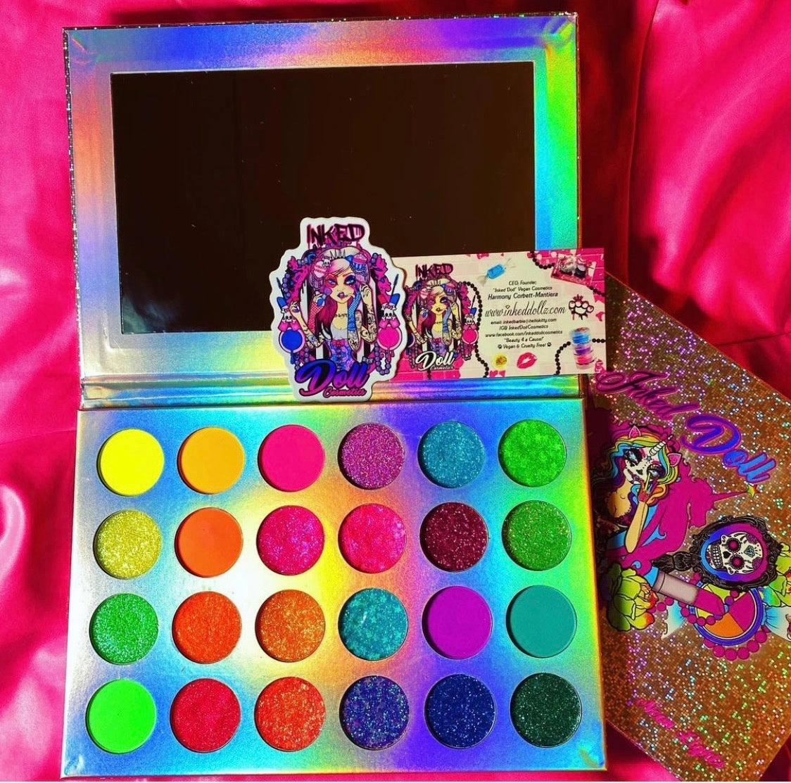 NEON LIGHTS (24PC) *BLACKLIGHT!* Pigment/Glitter Pallete!