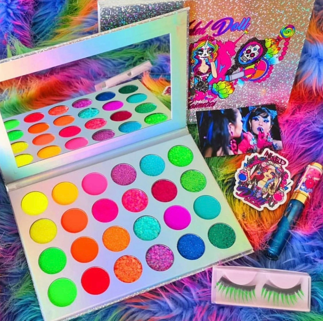 NEON LIGHTS (24PC) *BLACKLIGHT!* Pigment/Glitter Pallete!