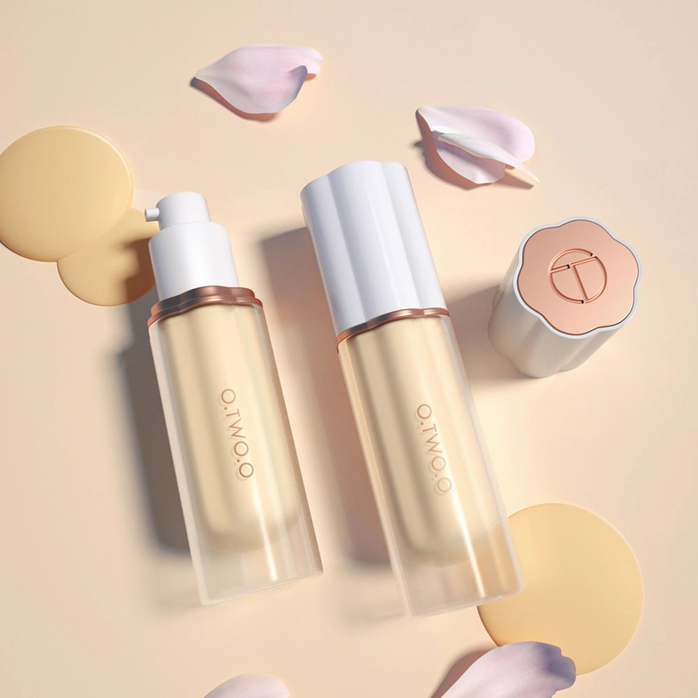 O.TWO.O Full Coverage Whitening Sweat Resistant Moisturizing Liquid Foundation Makeup Base Wholesale