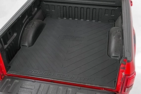 Rough Country Rubber Bed Mat for Ford F-250/F-350 Super Duty (2017-2024) - Fits 6'10 Bed, Non-Slip, Tear-Resistant Truck Bed Protection