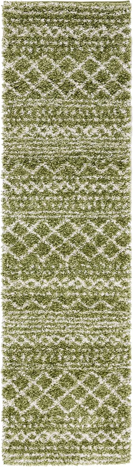 SAFAVIEH Arizona Shag Collection Runner - 2'3" x 6', Green & Ivory, Moroccan Design, Non-Shedding & Easy Care, 1.6-inch Thick, Ideal for The Living Room, Dining, Bedroom (ASG741X)