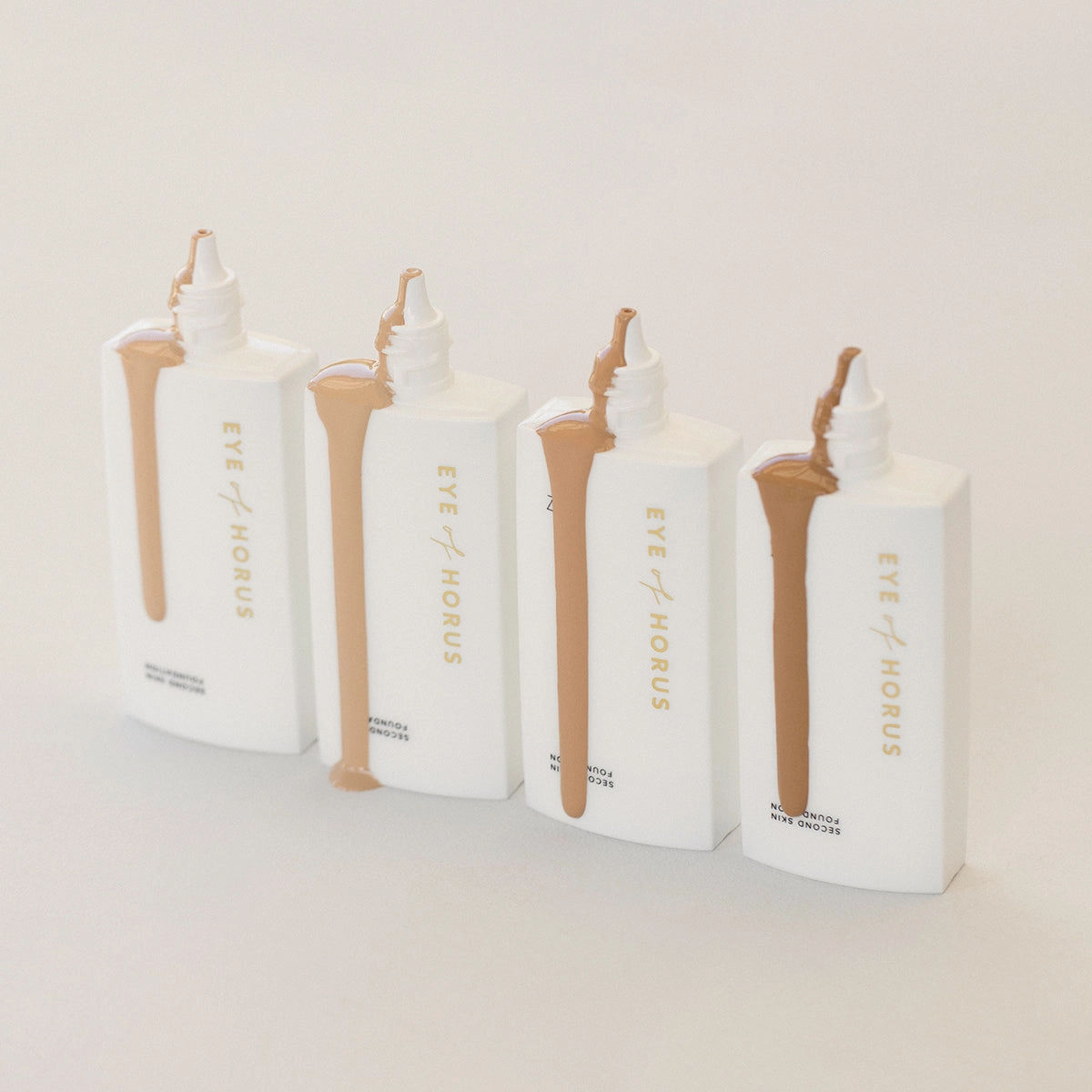 Second Skin Foundation Warm/Medium