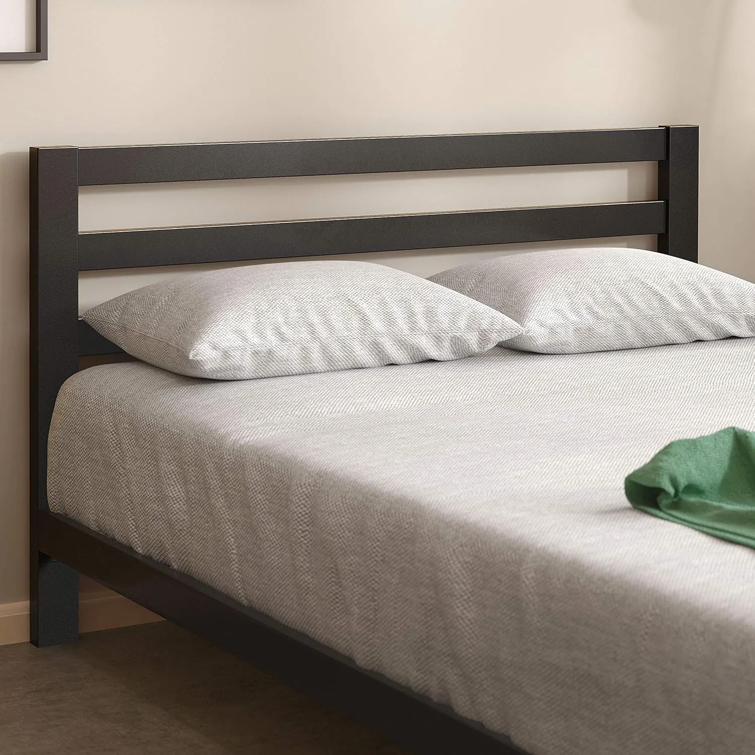 ZINUS Arnav Metal Platform Bed Frame with Headboard, Wood Slat Support, No Box Spring Needed, Easy Assembly, Full