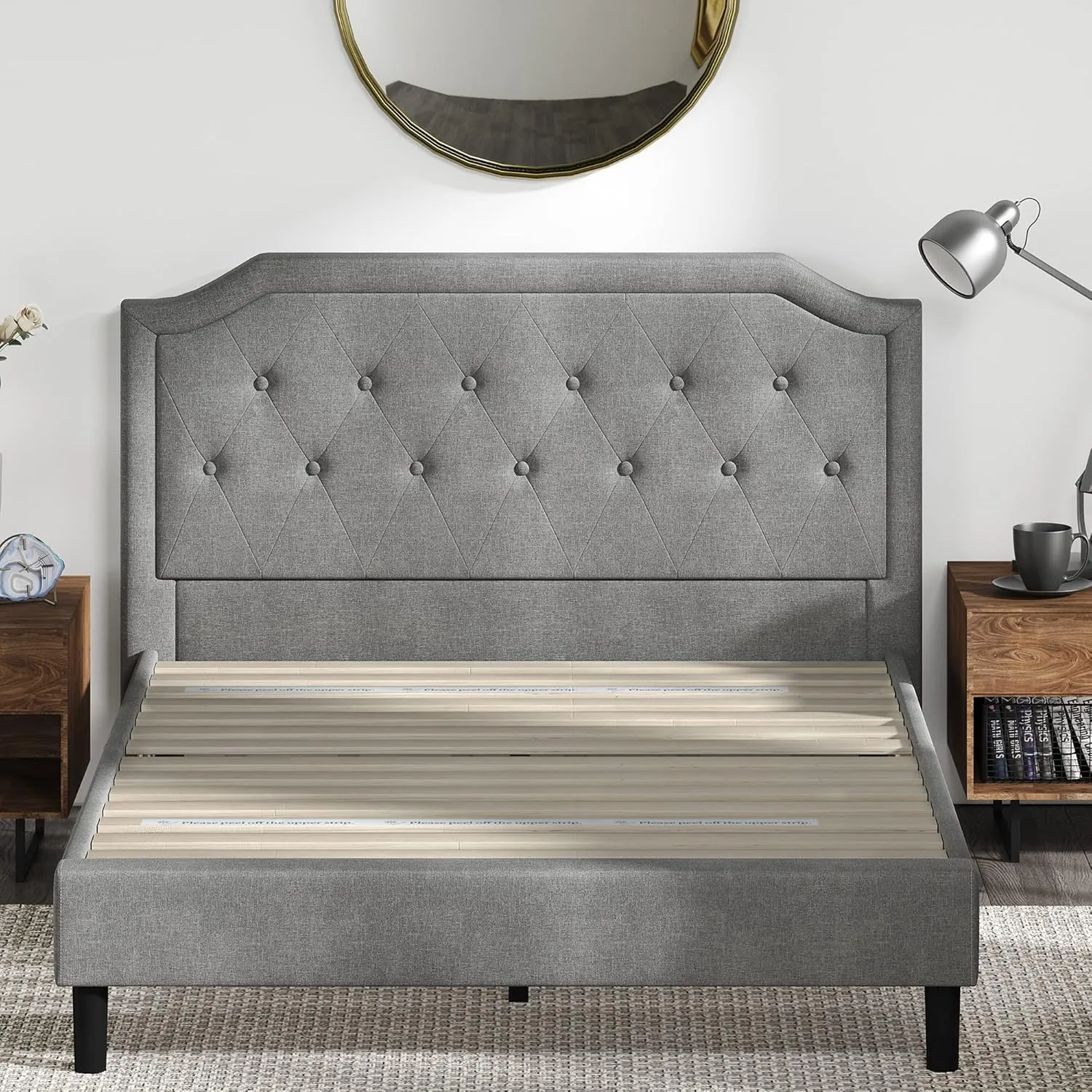 ZINUS Kellen Upholstered Scalloped Platform Bed Frame, Mattress Foundation, Wood Slat Support, No Box Spring Needed, Easy Assembly, Queen