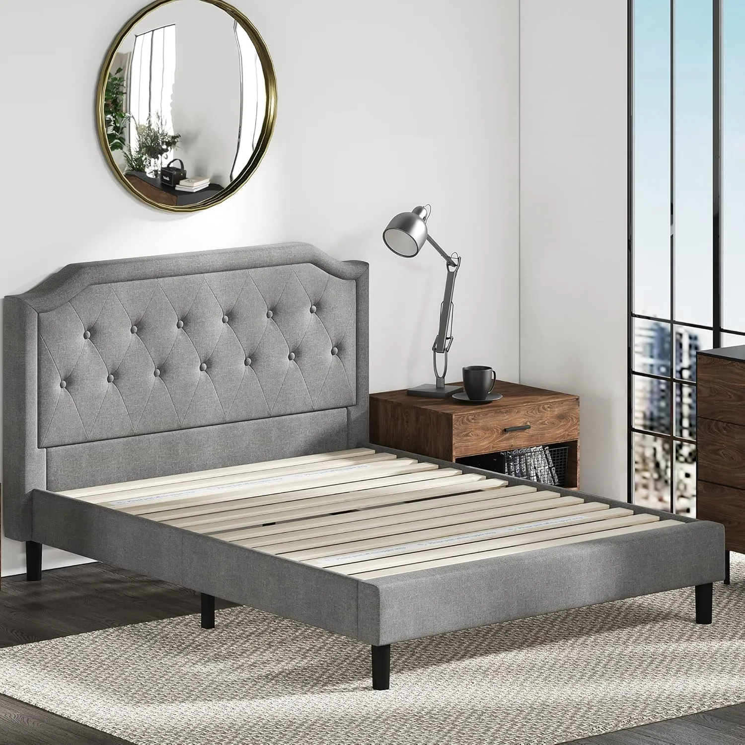 ZINUS Kellen Upholstered Scalloped Platform Bed Frame, Mattress Foundation, Wood Slat Support, No Box Spring Needed, Easy Assembly, Queen
